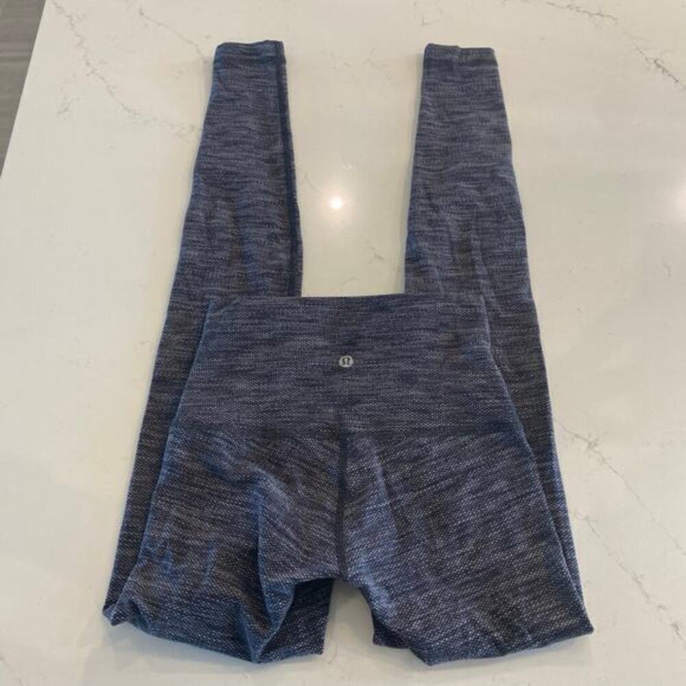 Lululemon Gray Workout‎ Leggings Size 2
